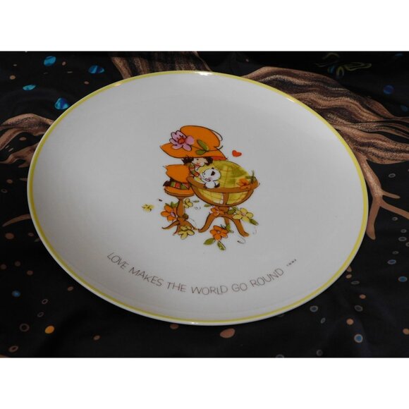 Vintage 70's Nostalgic Mopsie Collector's Edition Decorative Plate - Picture 2 of 7